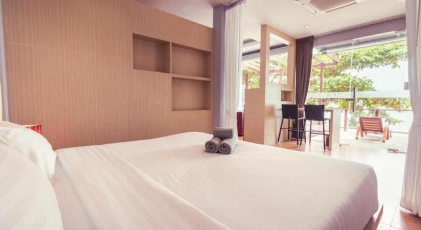ซี สวีท วิลลา Hotel หาดเฉวง ภายนอก รูปภาพ